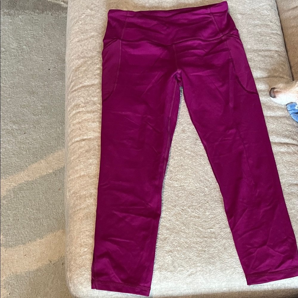 Women’s victorias secret  Magenta Legging capris